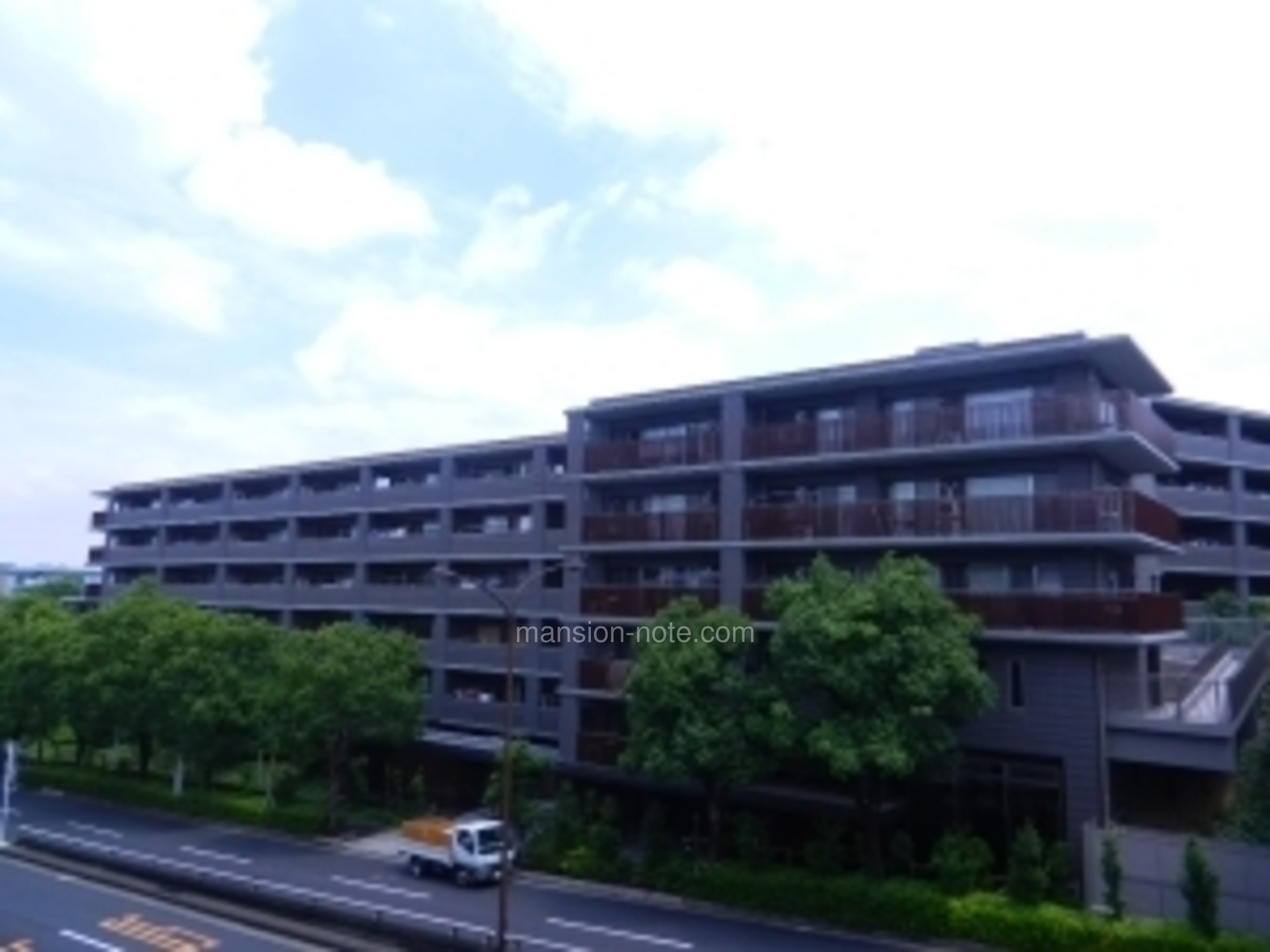 ライオンズ多摩センター 翠彩の杜の口コミ・評判(治安・住みやすさ・子育て・周辺環境) マンションノート ライオンズ多摩センター 翠彩の杜の口コミ・評判(治安・住みやすさ・子育て・周辺環境) マンションノート