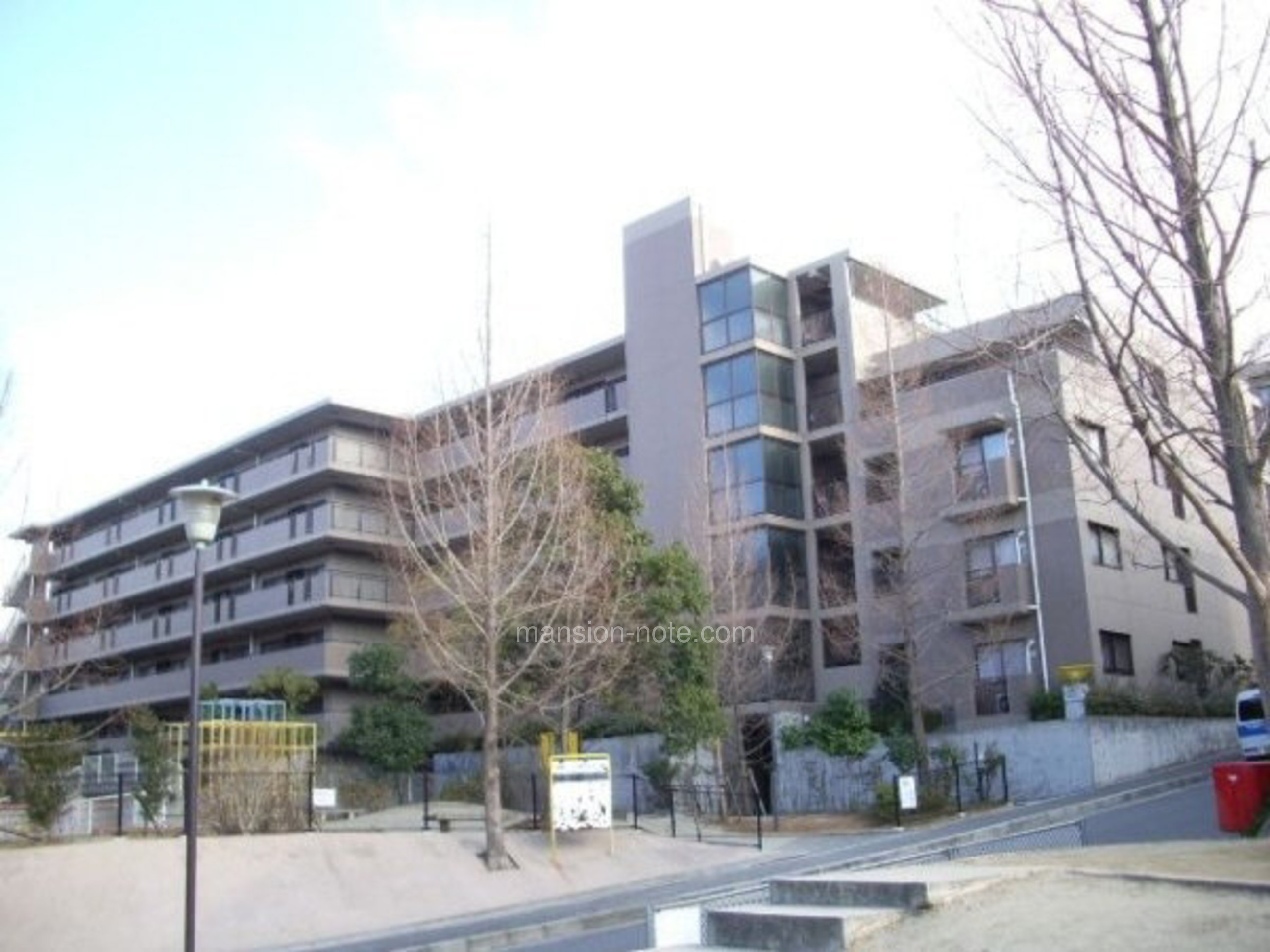 マンションノート ロイヤルヒルズ富雄